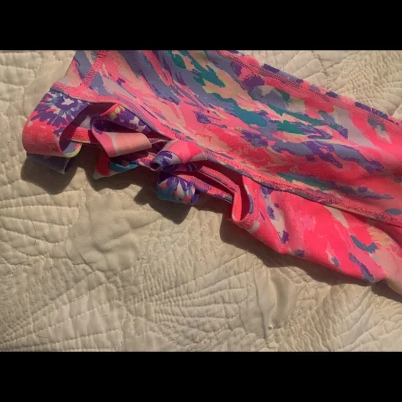 ADORABLE Lilly Pulitzer leggings…. - Picture 3 of 3